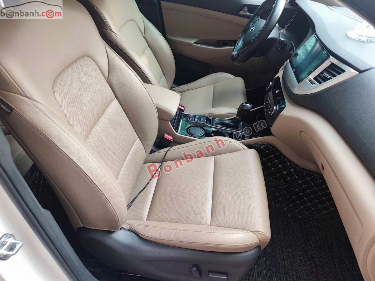 Bán ô tô Hyundai Tucson 1.6 AT Turbo - 2018 - xe cũ