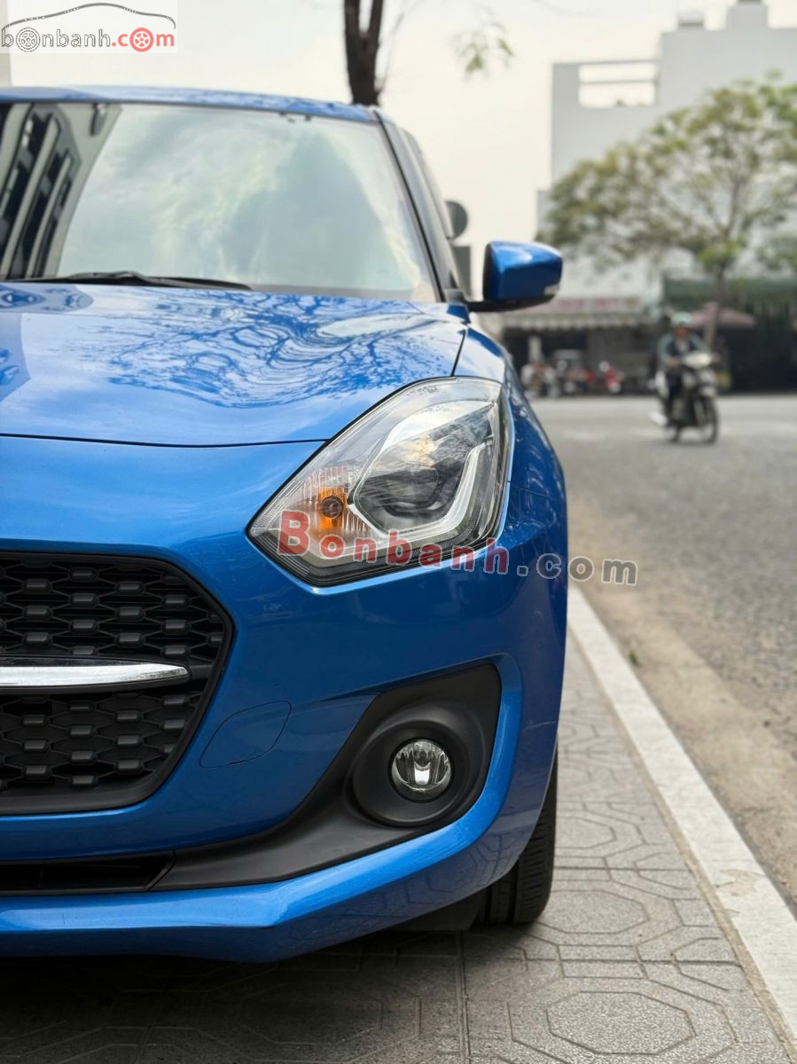 Bán ô tô Suzuki Swift GLX 1.2 AT - 2021 - xe cũ