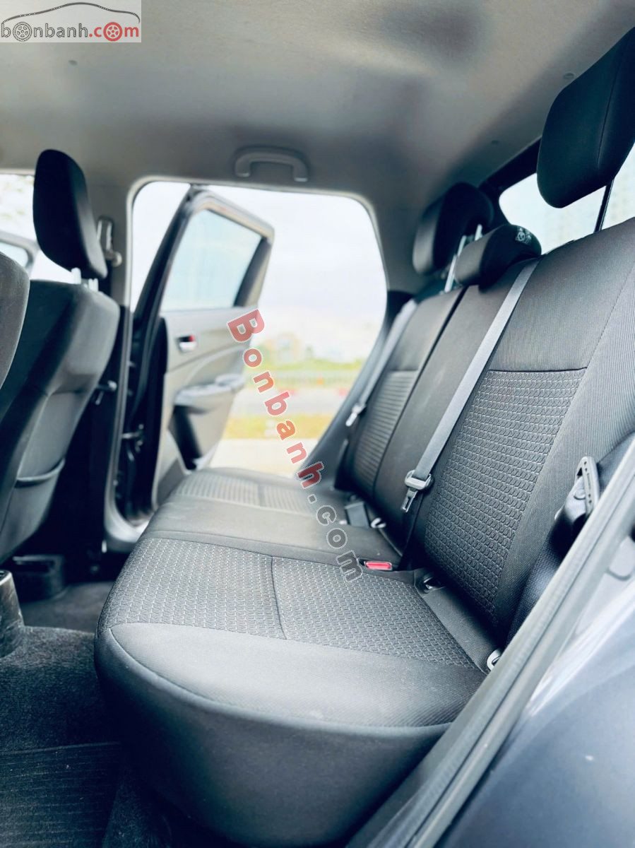 Bán ô tô Suzuki Swift GLX 1.2 AT - 2021 - xe cũ