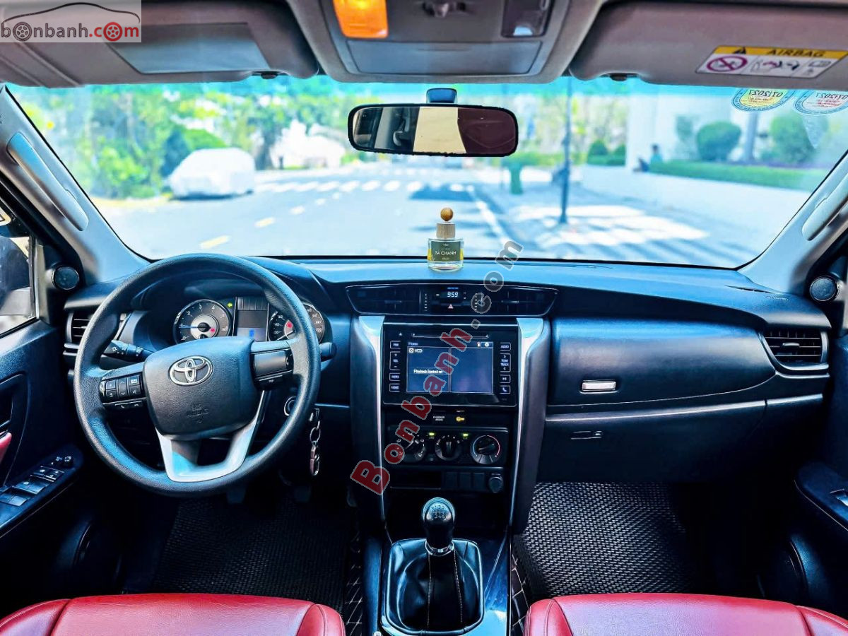Bán ô tô Toyota Fortuner 2.4G 4x2 MT - 2019 - xe cũ