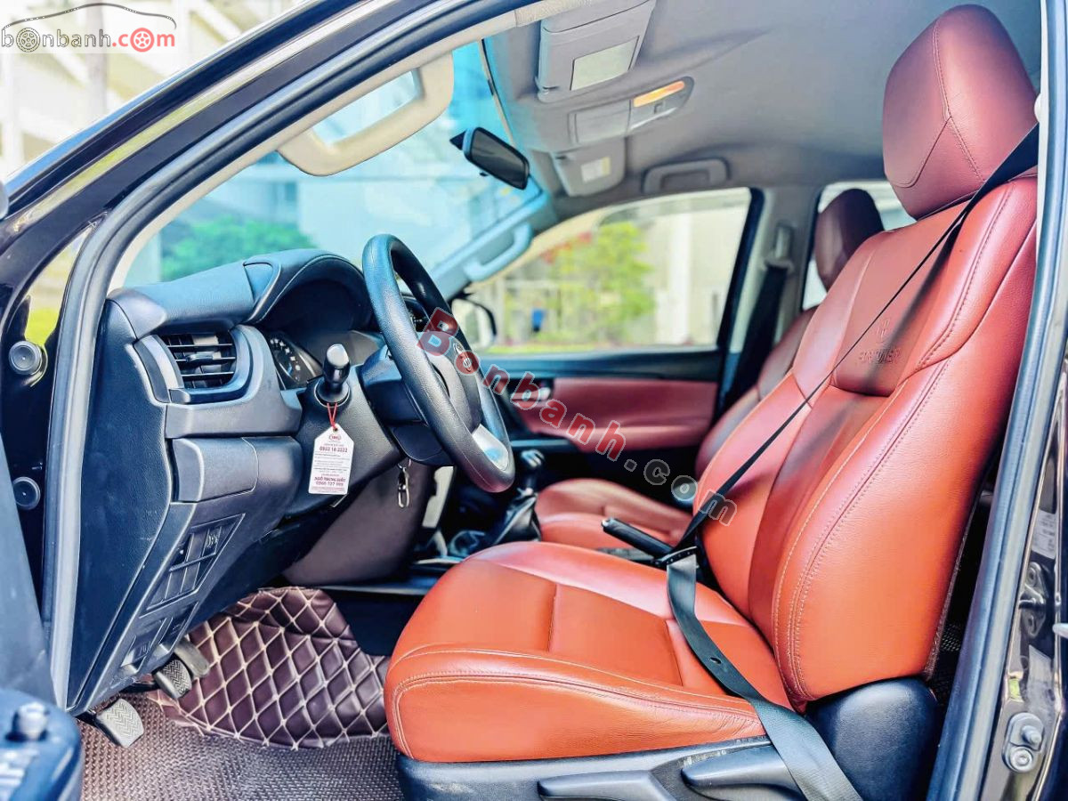 Bán ô tô Toyota Fortuner 2.4G 4x2 MT - 2019 - xe cũ