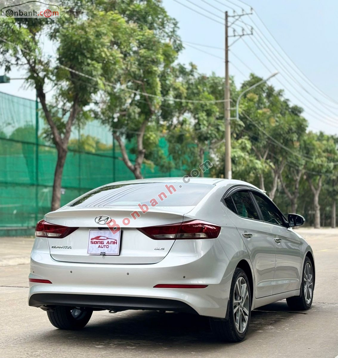 Bán ô tô Hyundai Elantra 2.0 AT - 2016 - xe cũ