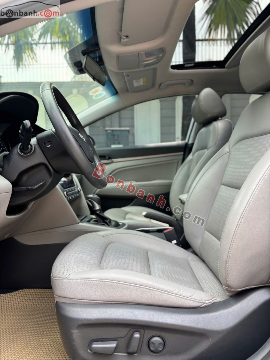 Bán ô tô Hyundai Elantra 2.0 AT - 2016 - xe cũ