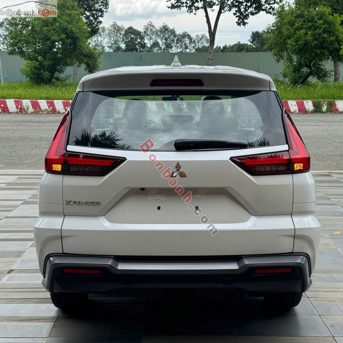 Bán ô tô Mitsubishi Xpander Premium 1.5 AT - 2026 - xe mới
