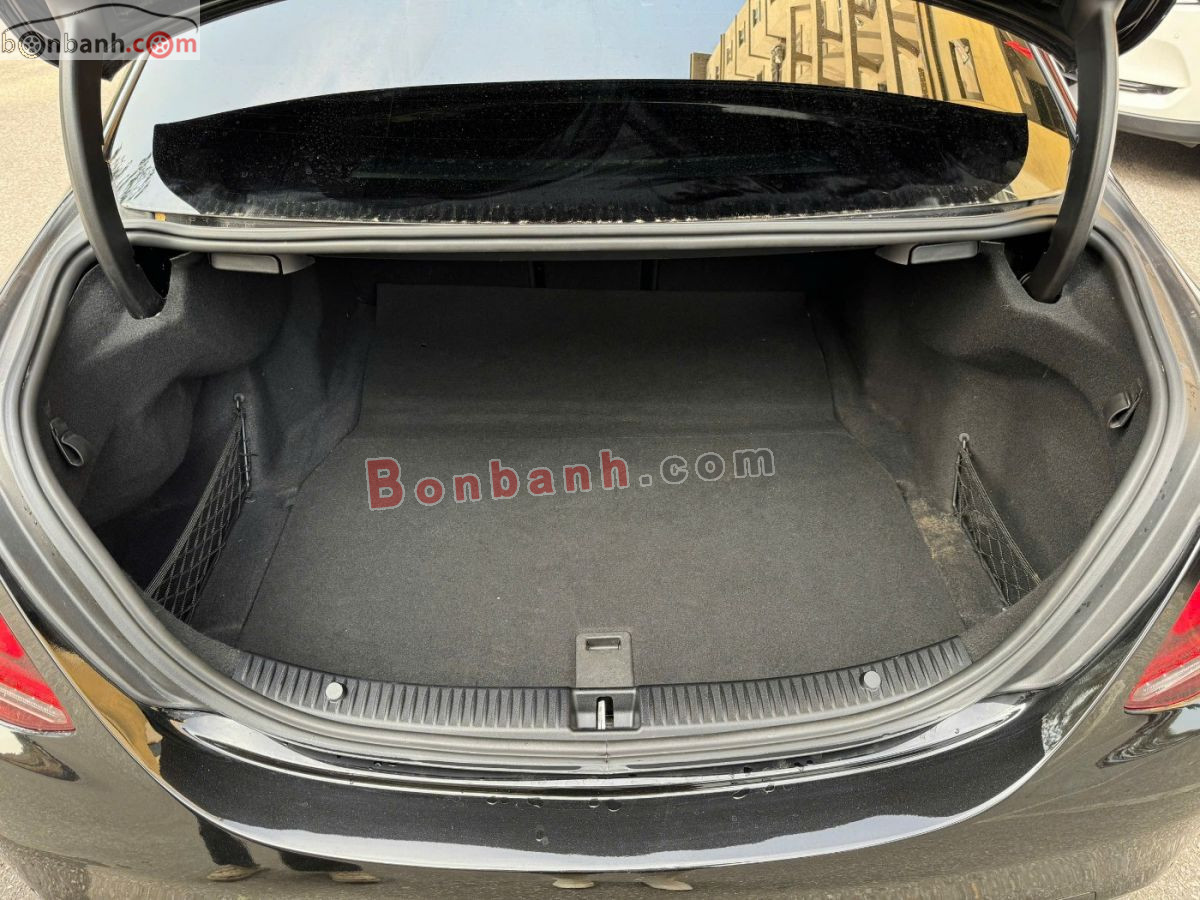 Bán ô tô Mercedes Benz C class C300 AMG - 2021 - xe cũ