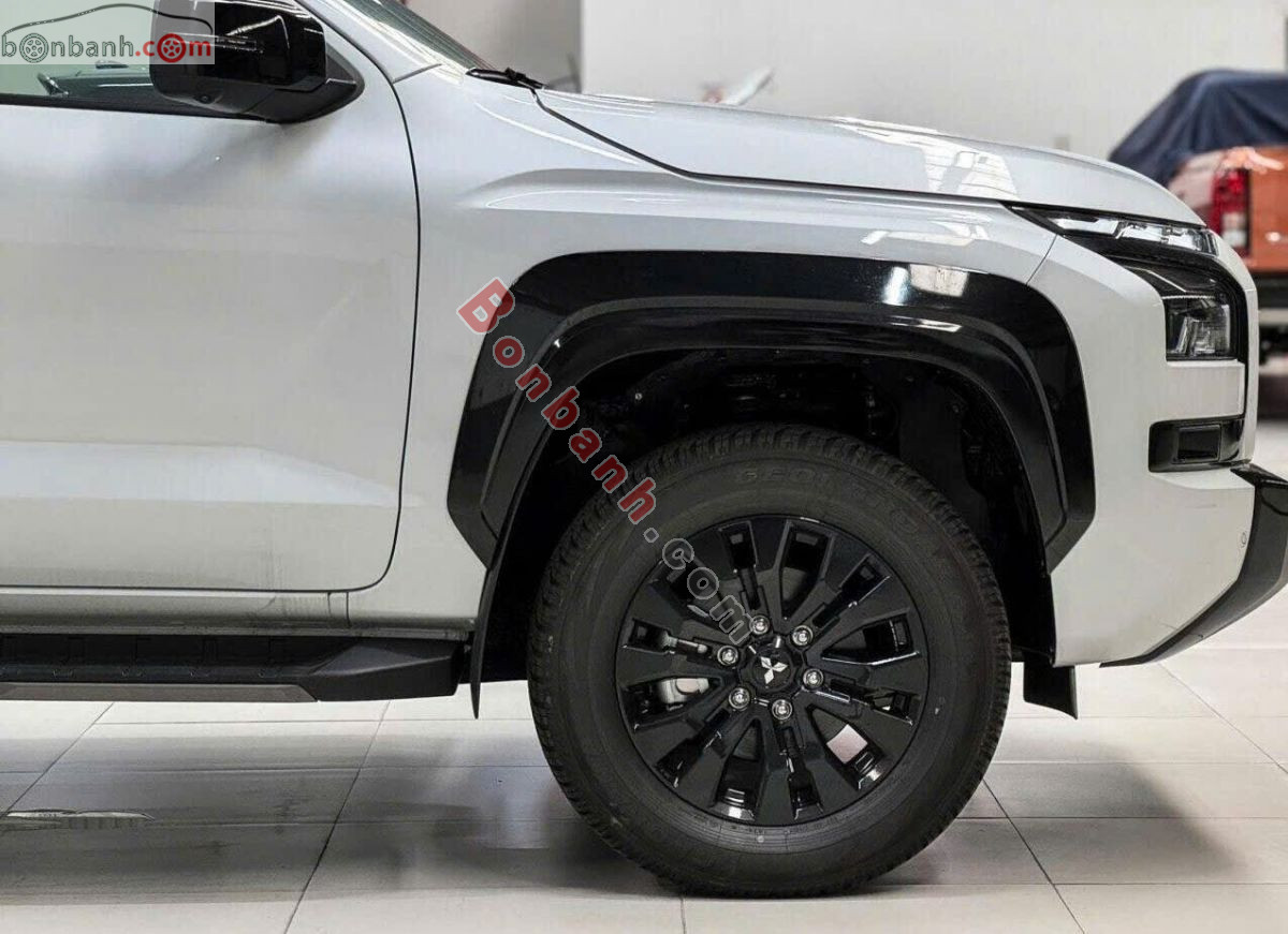Bán ô tô Mitsubishi Triton Athlete 4WD AT - 2025 - xe mới