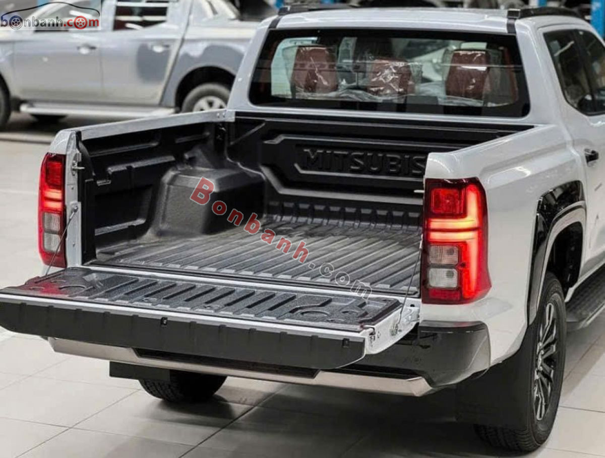 Bán ô tô Mitsubishi Triton Athlete 4WD AT - 2025 - xe mới