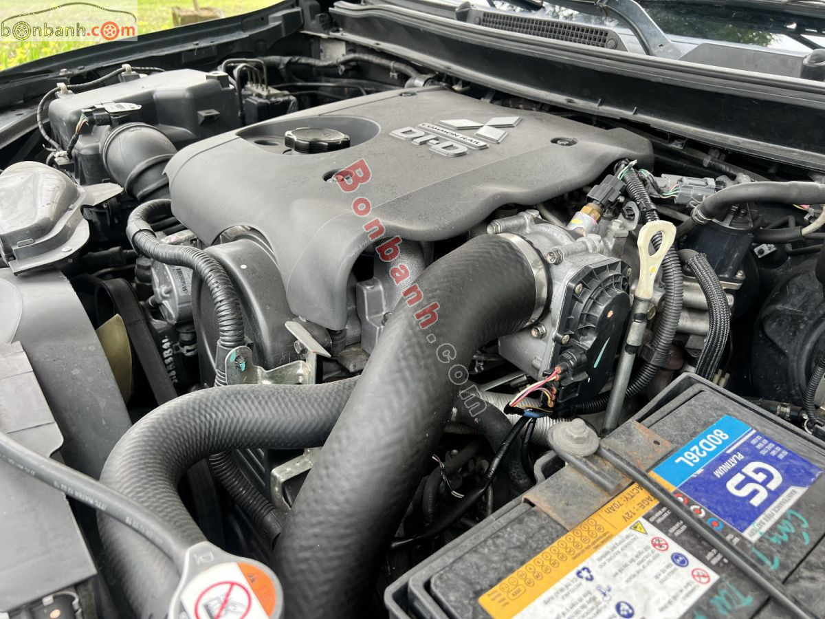 Bán ô tô Mitsubishi Triton 4x2 MT - 2018 - xe cũ