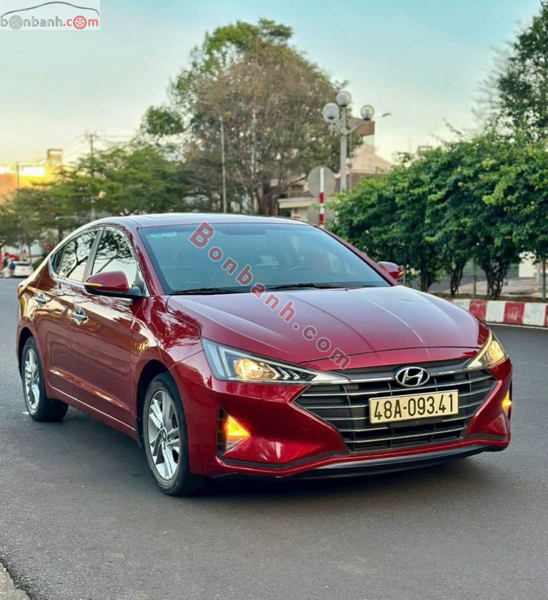 Bán ô tô Hyundai Elantra 1.6 AT - 2019 - xe cũ