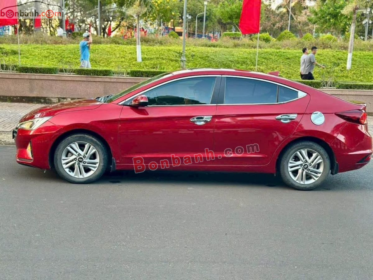 Bán ô tô Hyundai Elantra 1.6 AT - 2019 - xe cũ