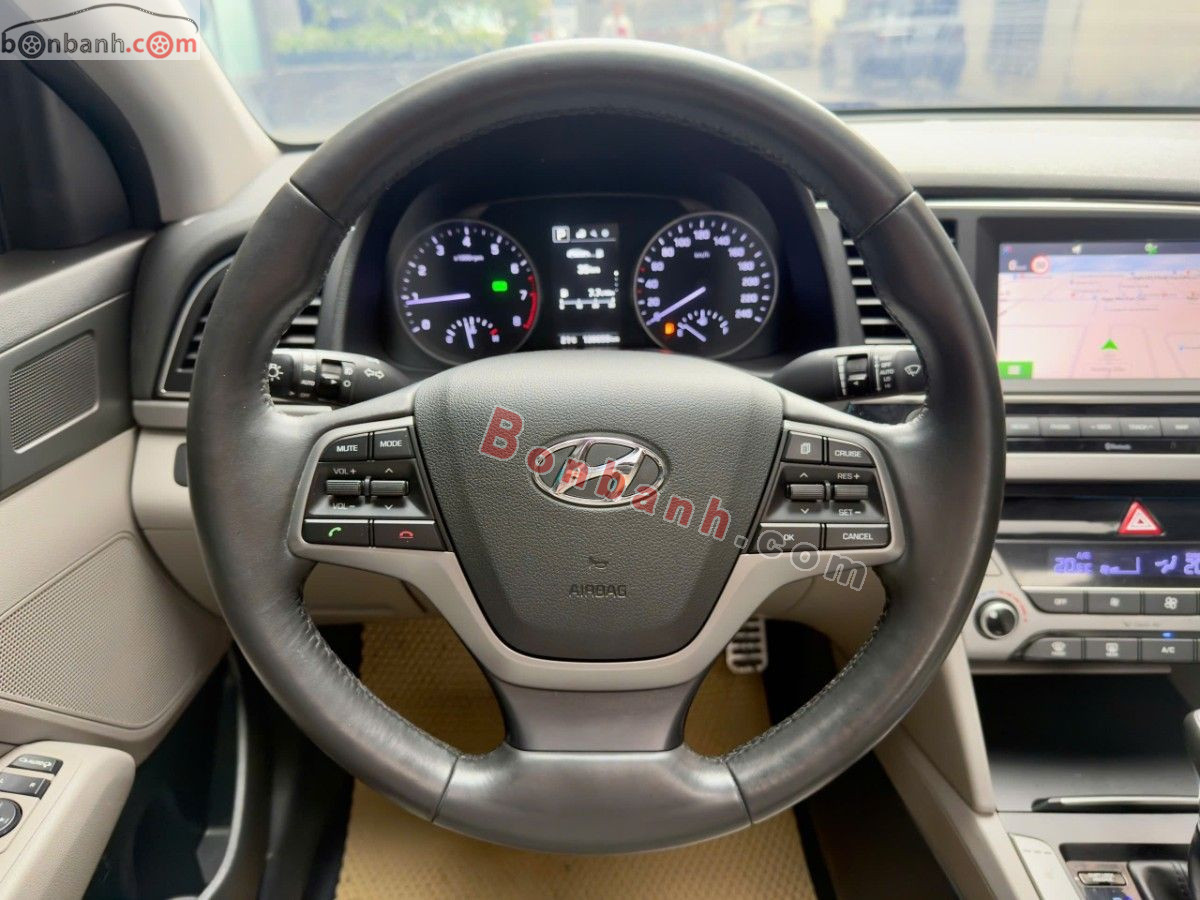Bán ô tô Hyundai Elantra 2.0 AT - 2016 - xe cũ