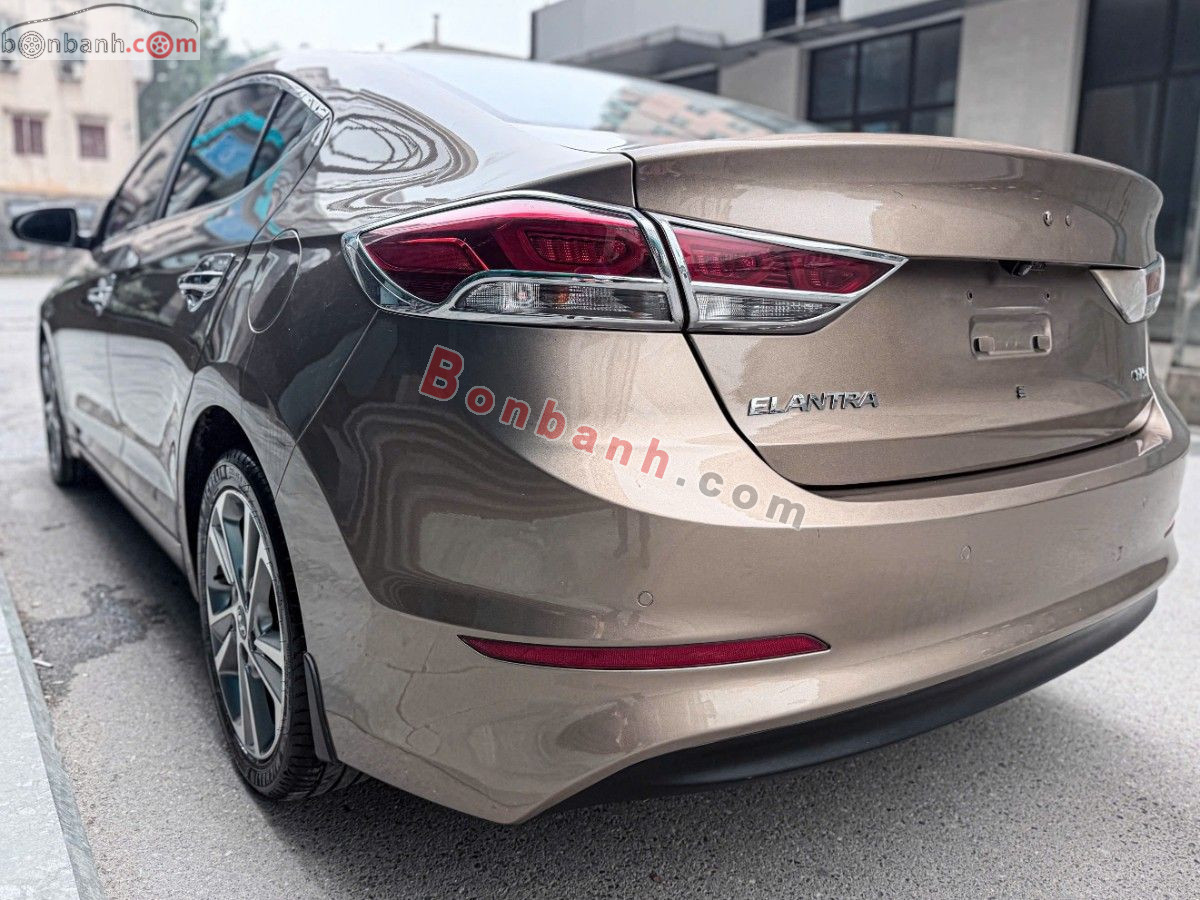 Bán ô tô Hyundai Elantra 2.0 AT - 2016 - xe cũ