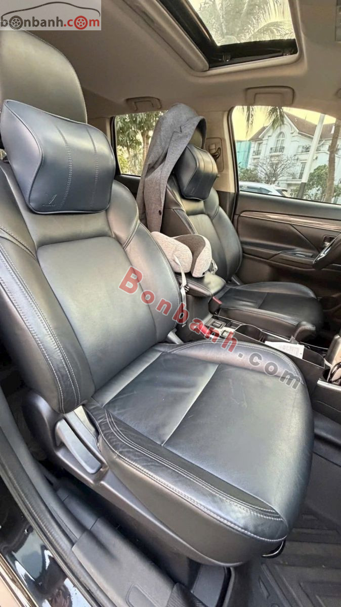 Bán ô tô Mitsubishi Outlander 2.4 CVT Premium - 2020 - xe cũ