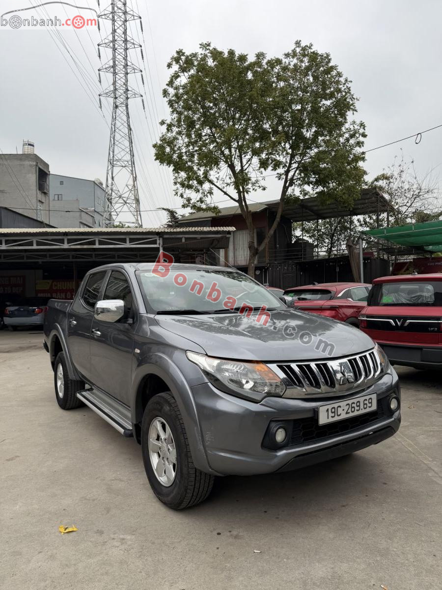 Bán ô tô Mitsubishi Triton 4x2 AT - 2016 - xe cũ