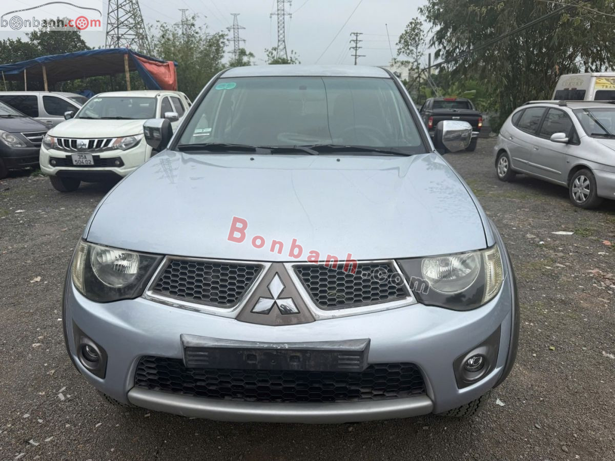 Bán ô tô Mitsubishi Triton GLS 4x4 AT - 2011 - xe cũ