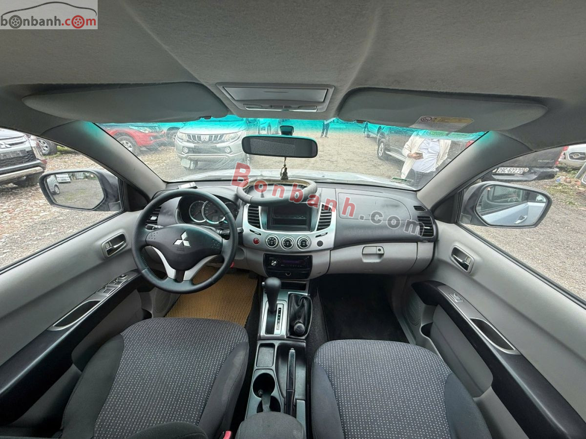 Bán ô tô Mitsubishi Triton GLS 4x4 AT - 2011 - xe cũ