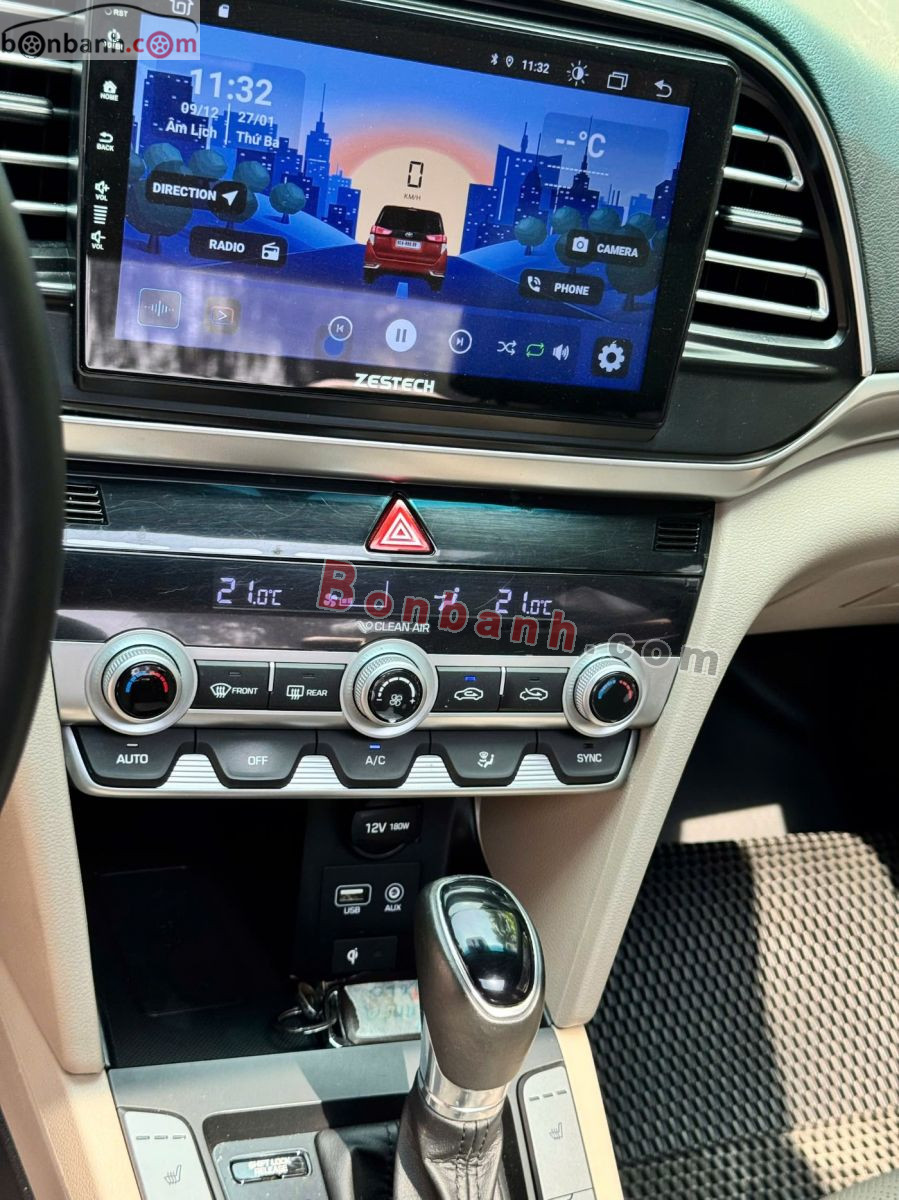 Bán ô tô Hyundai Elantra 2.0 AT - 2021 - xe cũ