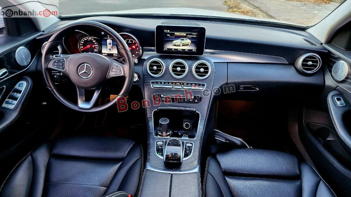 Bán ô tô Mercedes Benz C class C200 - 2018 - xe cũ