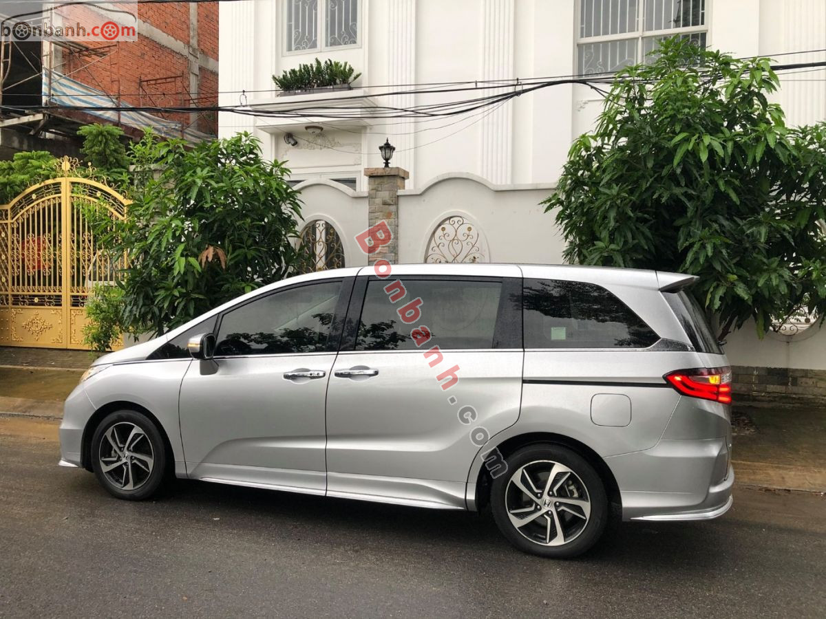 Bán ô tô Honda Odyssey 2.4 AT - 2017 - xe cũ
