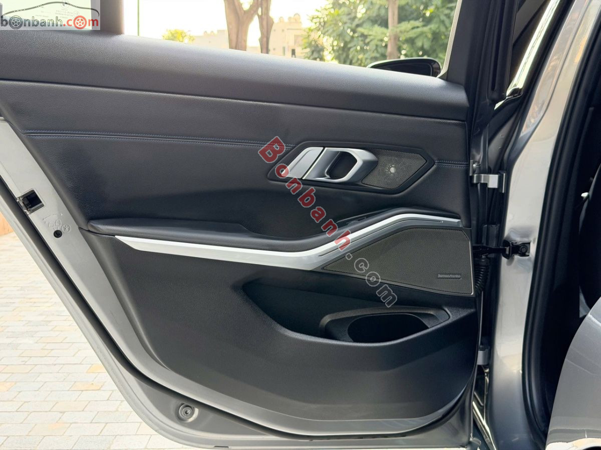 Bán ô tô BMW 3 Series 330i M Sport - 2024 - xe cũ