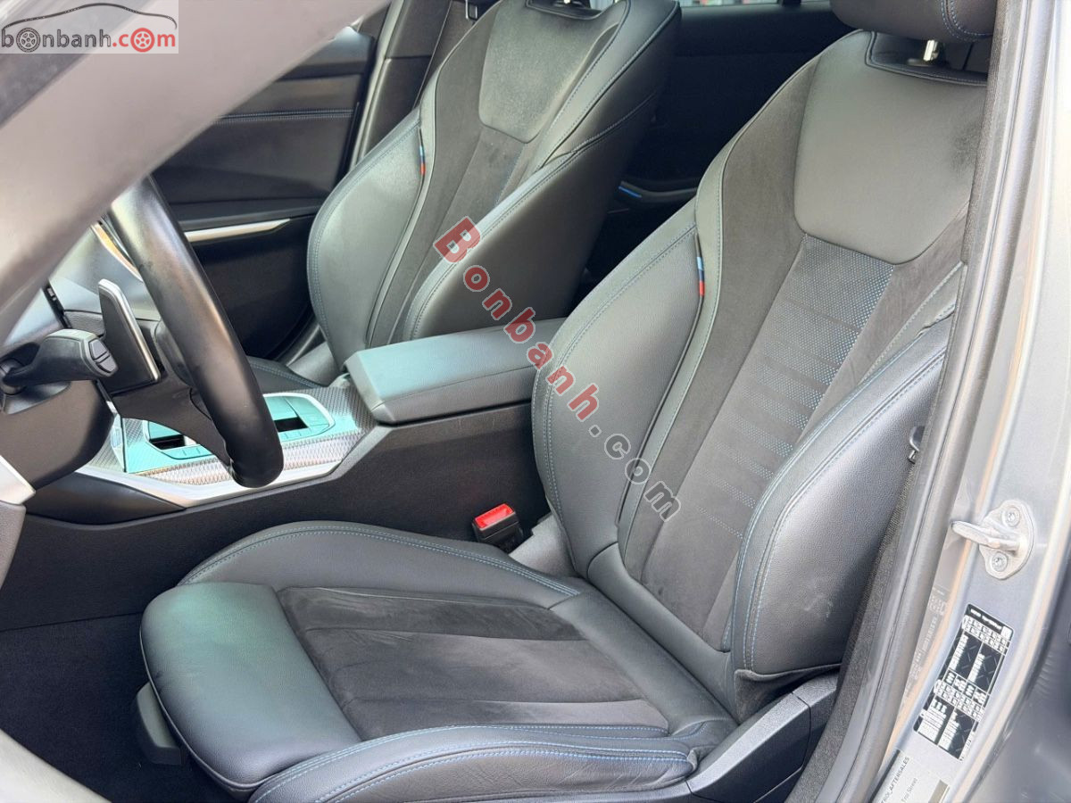 Bán ô tô BMW 3 Series 330i M Sport - 2024 - xe cũ