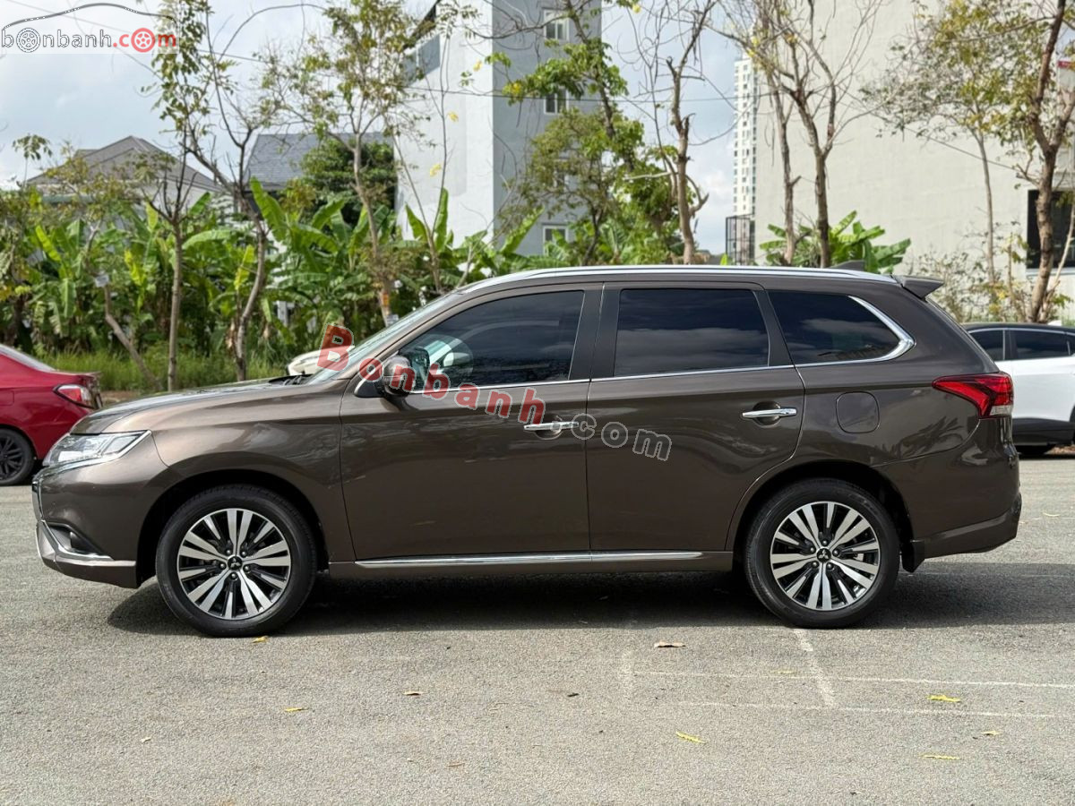 Bán ô tô Mitsubishi Outlander 2.0 CVT - 2023 - xe cũ