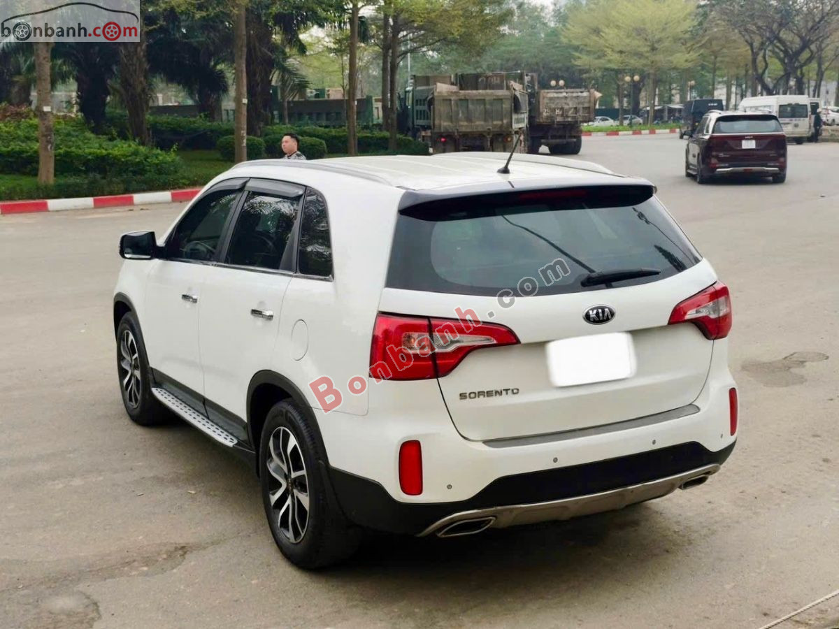 Bán ô tô Kia Sorento 2.4 GAT Deluxe - 2019 - xe cũ