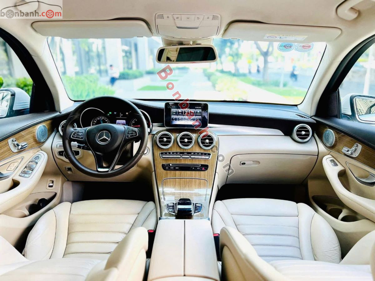 Bán ô tô Mercedes Benz GLC 250 4Matic - 2018 - xe cũ