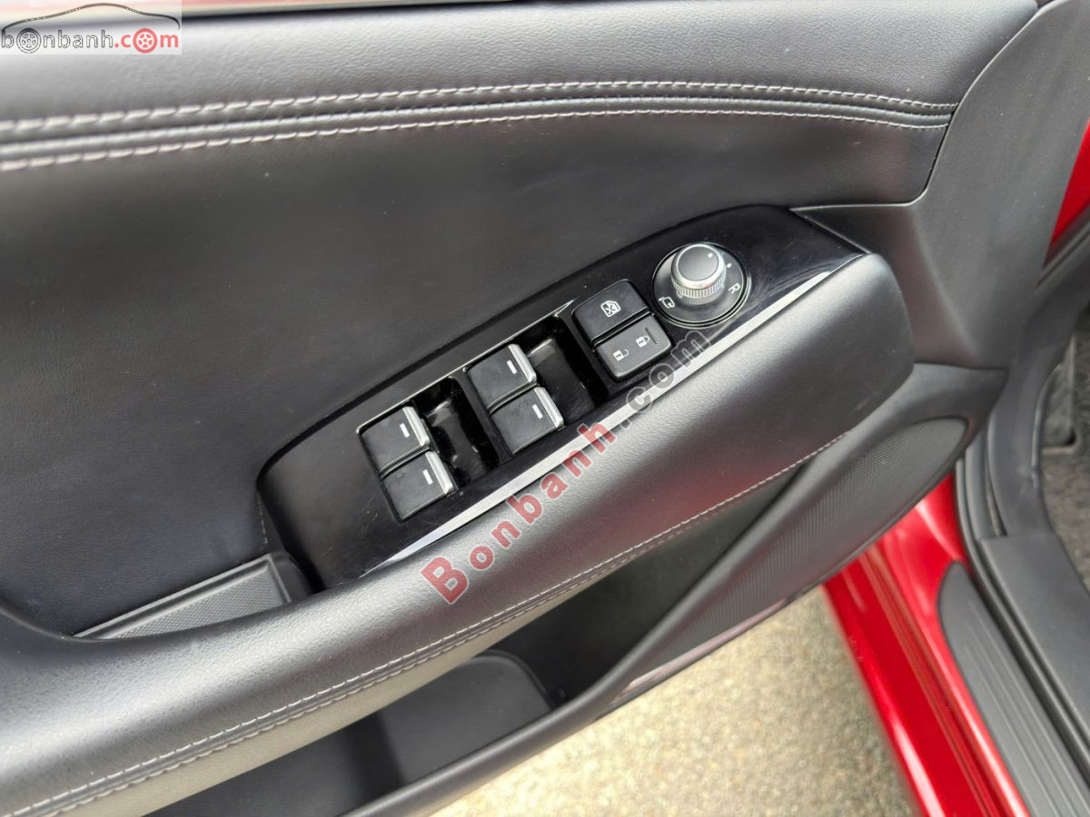 Bán ô tô Mazda 6 Premium 2.0 AT - 2023 - xe cũ