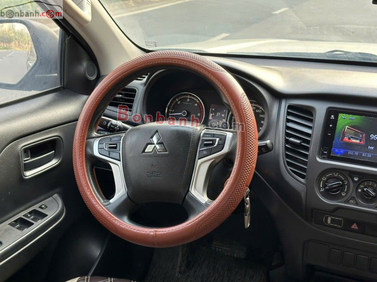 Bán ô tô Mitsubishi Triton 4x2 AT Mivec - 2021 - xe cũ