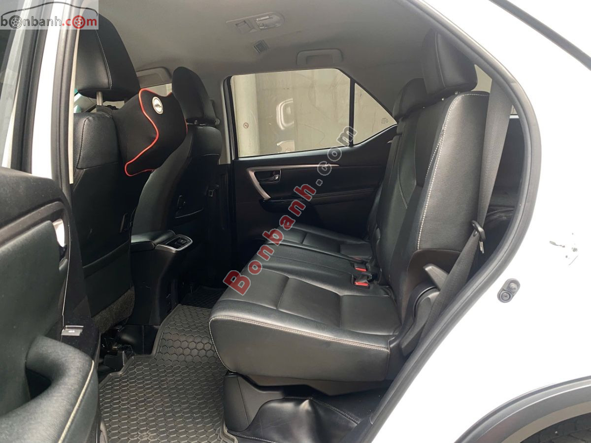 Bán ô tô Toyota Fortuner 2.4L 4x2 AT - 2022 - xe cũ