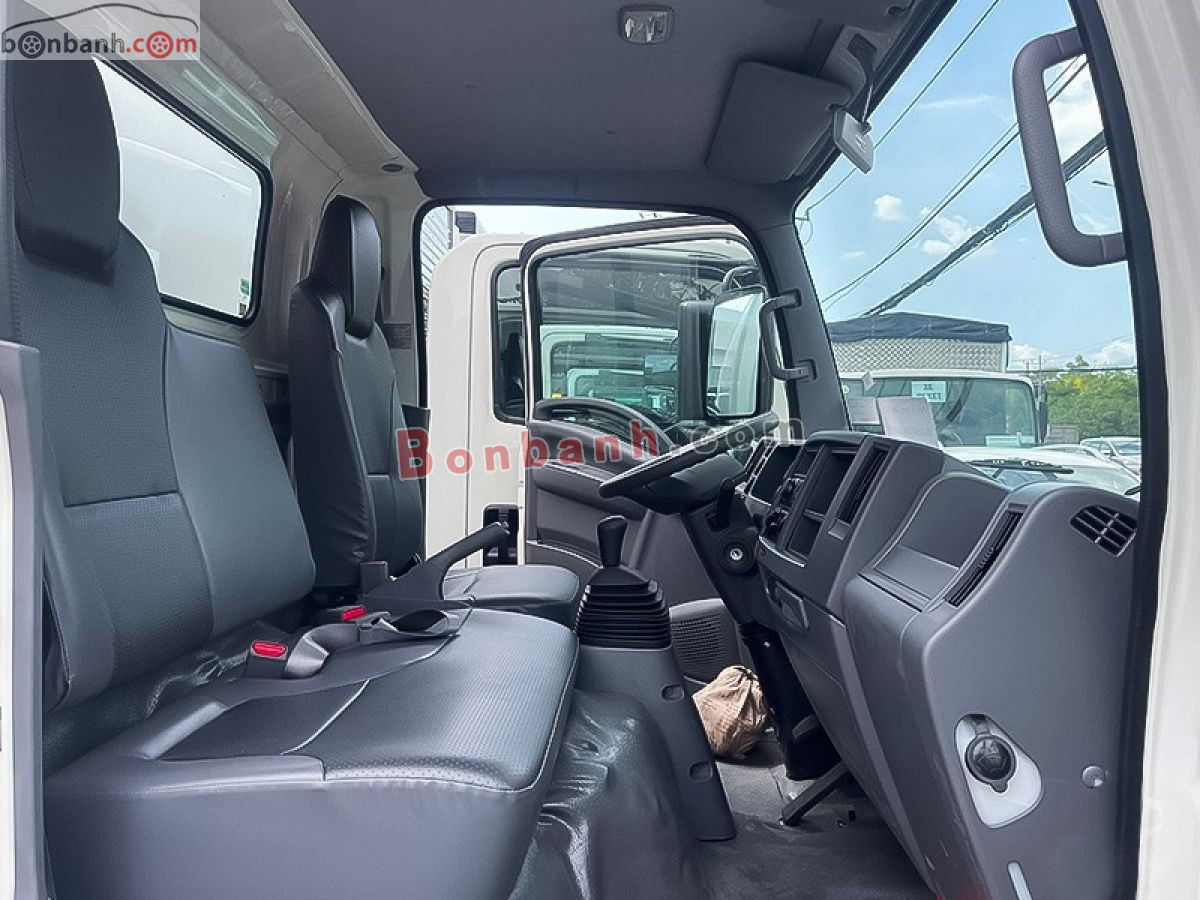 Bán ô tô Isuzu QKR QMR77HE5A Thùng Kín - 2025 - xe mới