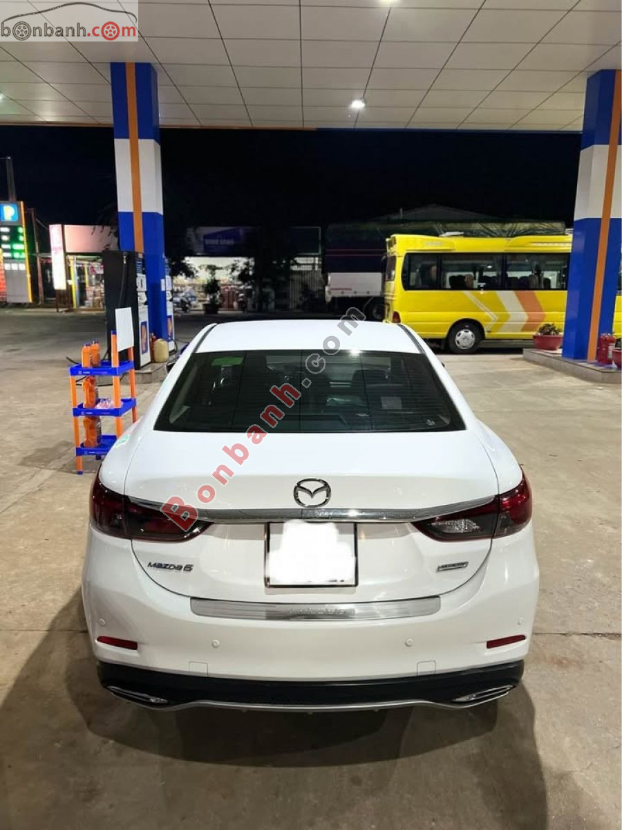 Bán ô tô Mazda 6 Deluxe 2.0 AT - 2018 - xe cũ