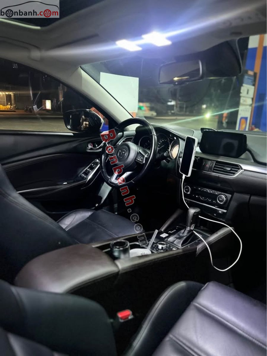 Bán ô tô Mazda 6 Deluxe 2.0 AT - 2018 - xe cũ