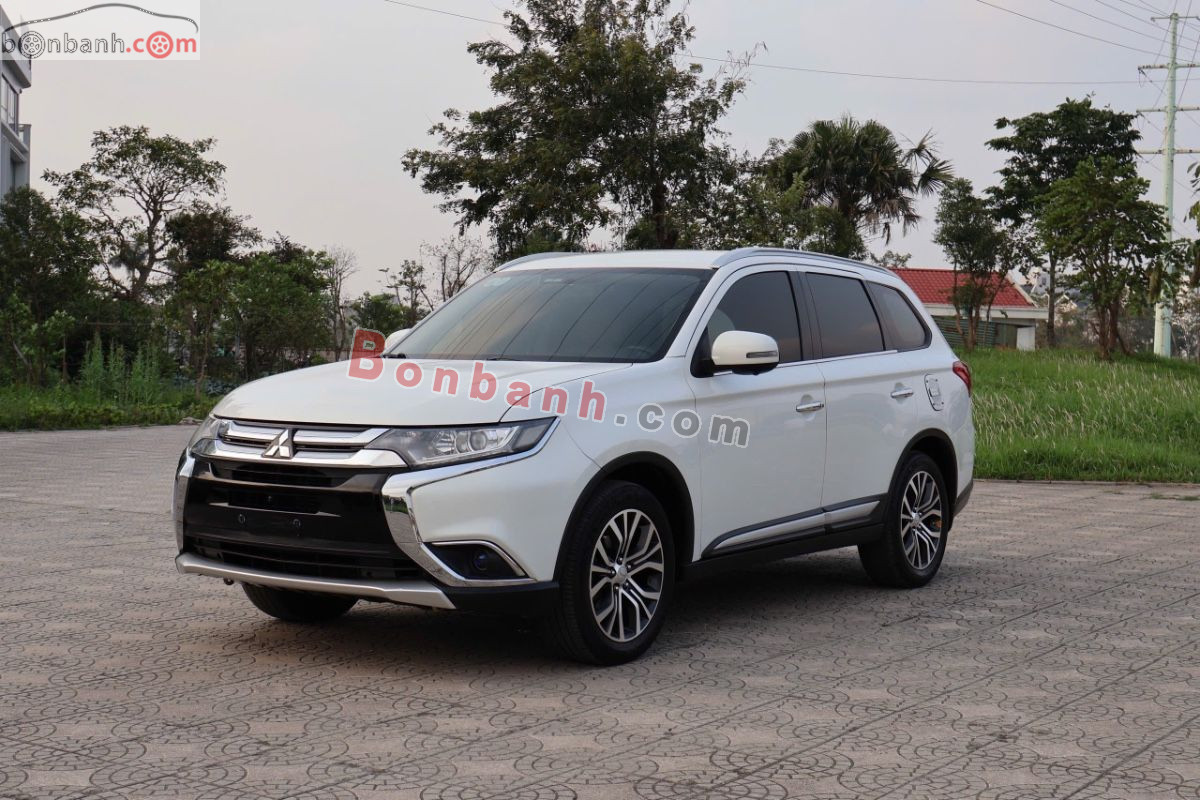 Bán ô tô Mitsubishi Outlander 2.0 CVT - 2019 - xe cũ