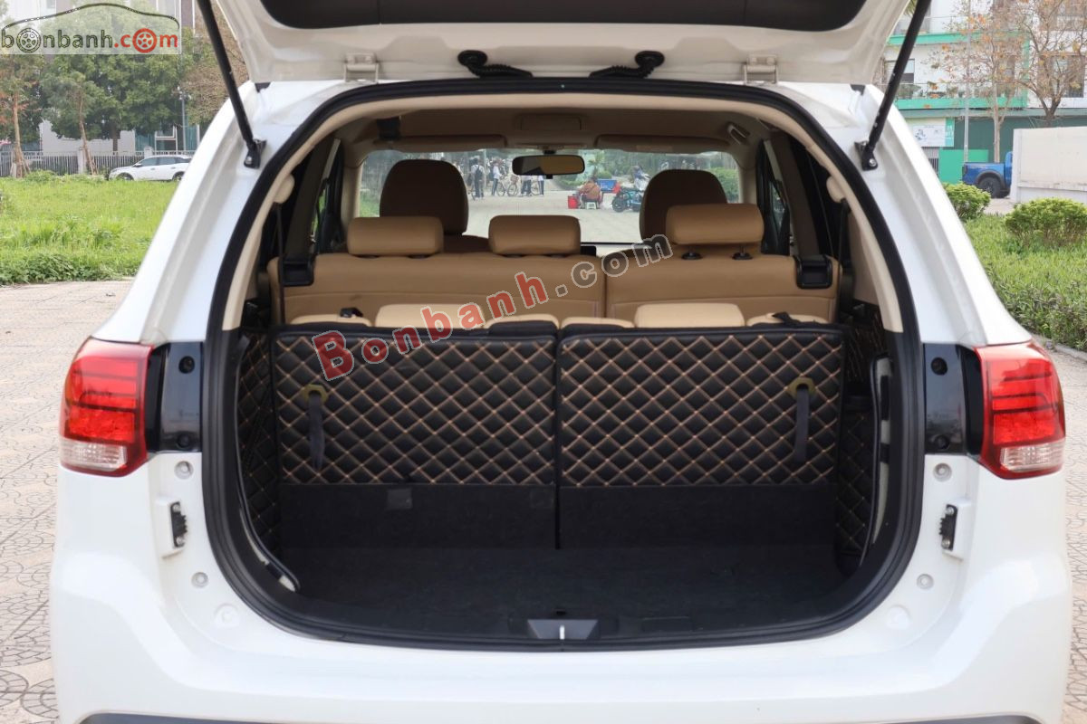 Bán ô tô Mitsubishi Outlander 2.0 CVT - 2019 - xe cũ