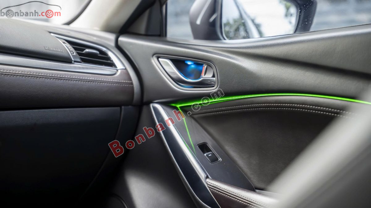 Bán ô tô Mazda 6 Premium 2.0 AT - 2018 - xe cũ