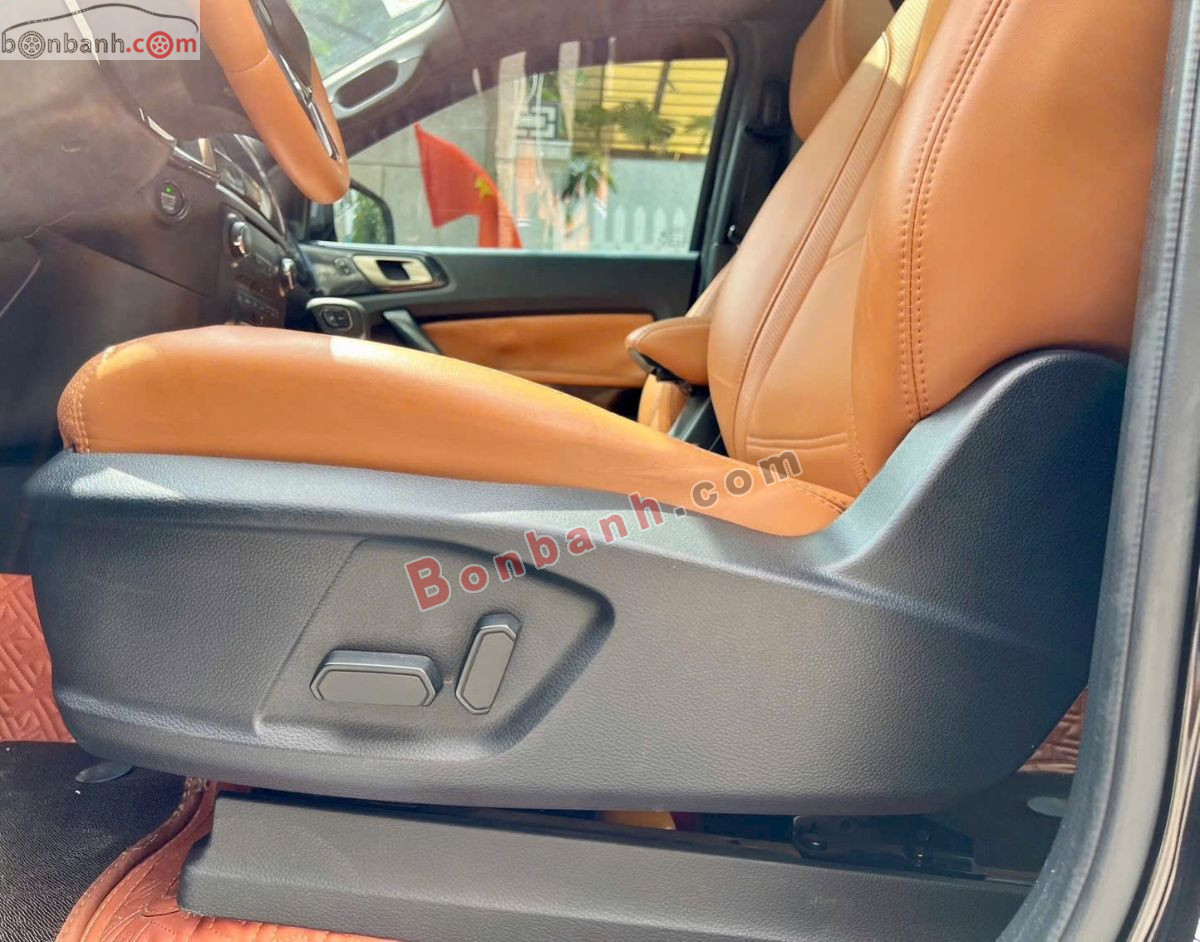 Bán ô tô Ford Everest Titanium 2.0L 4x4 AT - 2020 - xe cũ