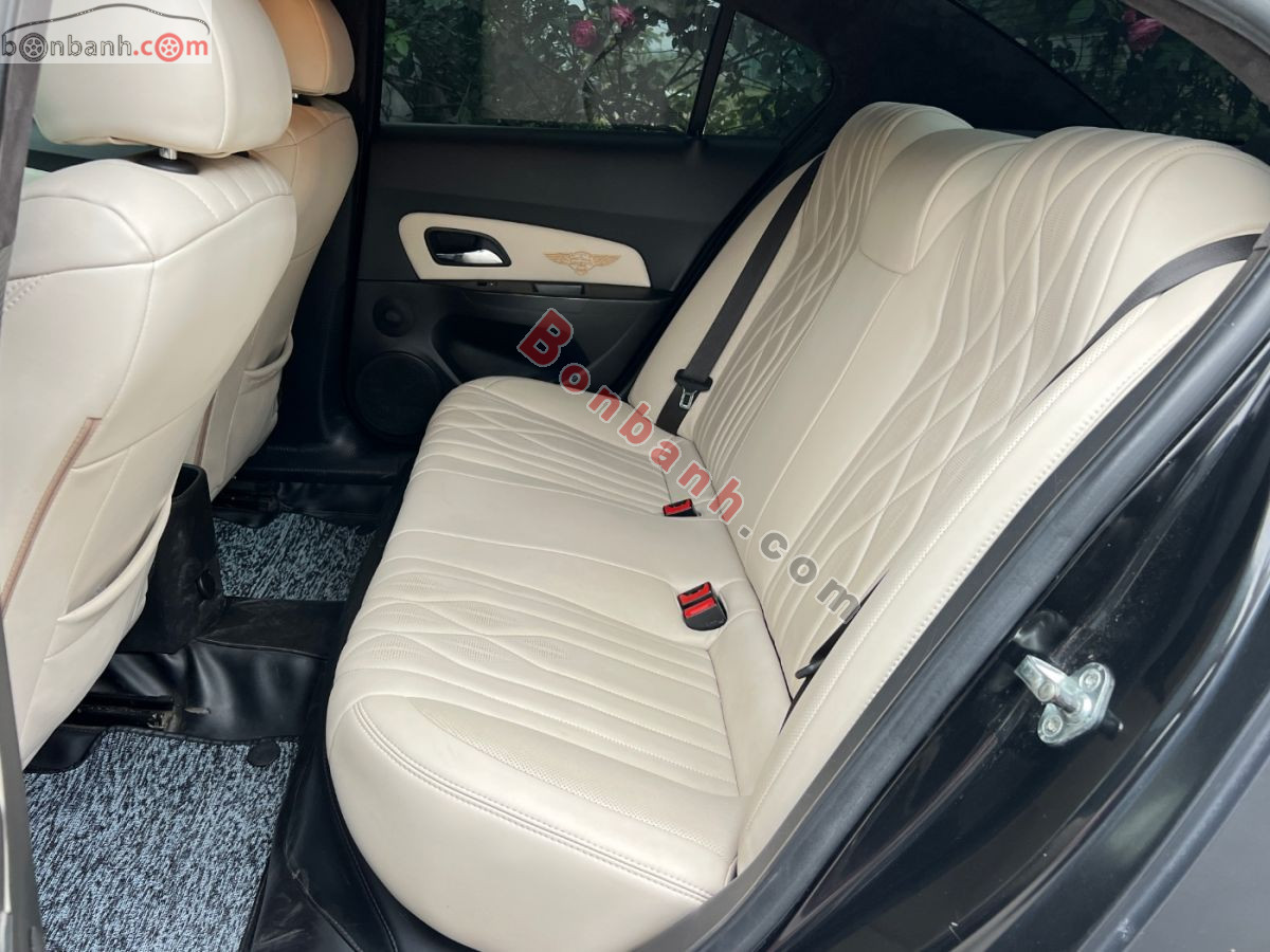 Bán ô tô Chevrolet Cruze LT 1.8 MT - 2011 - xe cũ