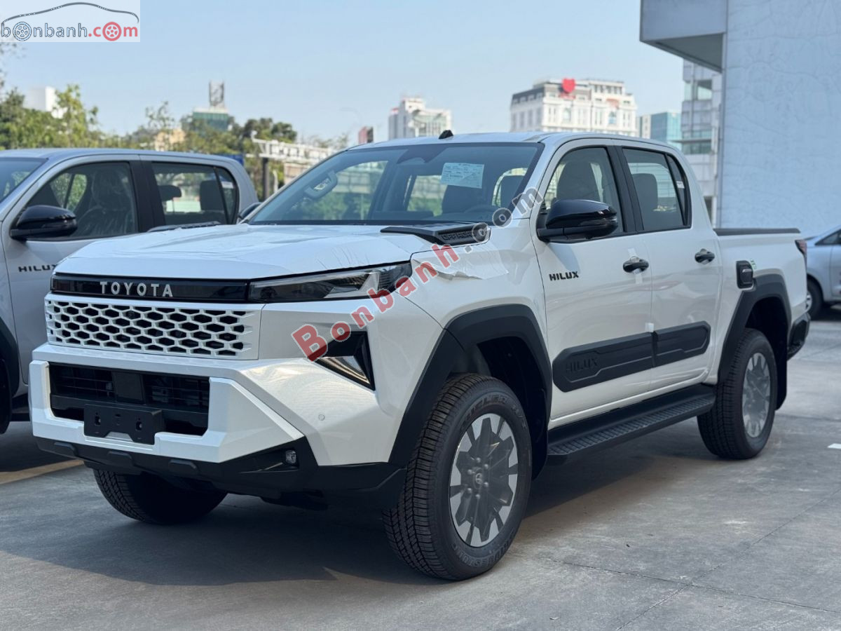 Bán ô tô Toyota Hilux Trailhunter 2.8L 4x4 AT - 2026 - xe mới