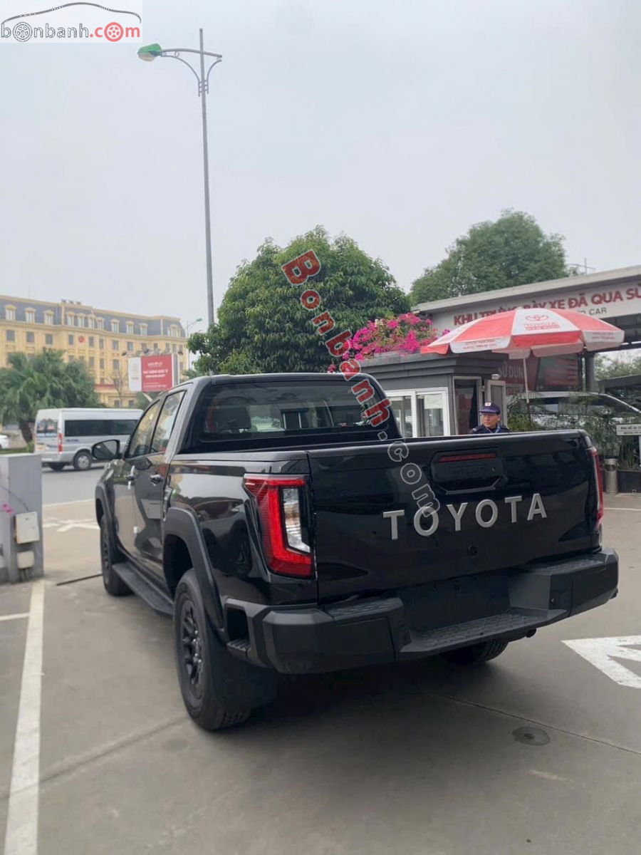 Bán ô tô Toyota Hilux Pro 2.8L 4x2 AT - 2026 - xe mới