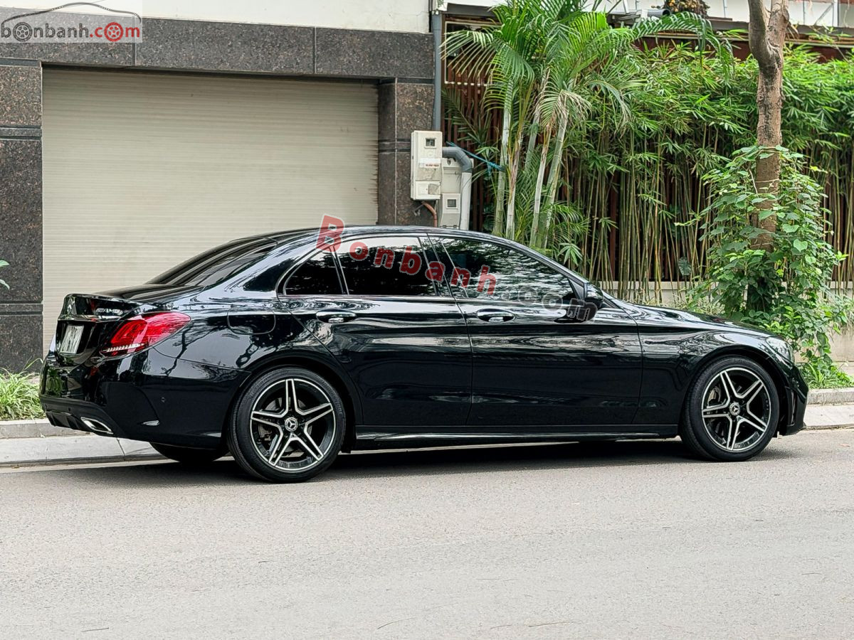 Bán ô tô Mercedes Benz C class C300 AMG - 2021 - xe cũ
