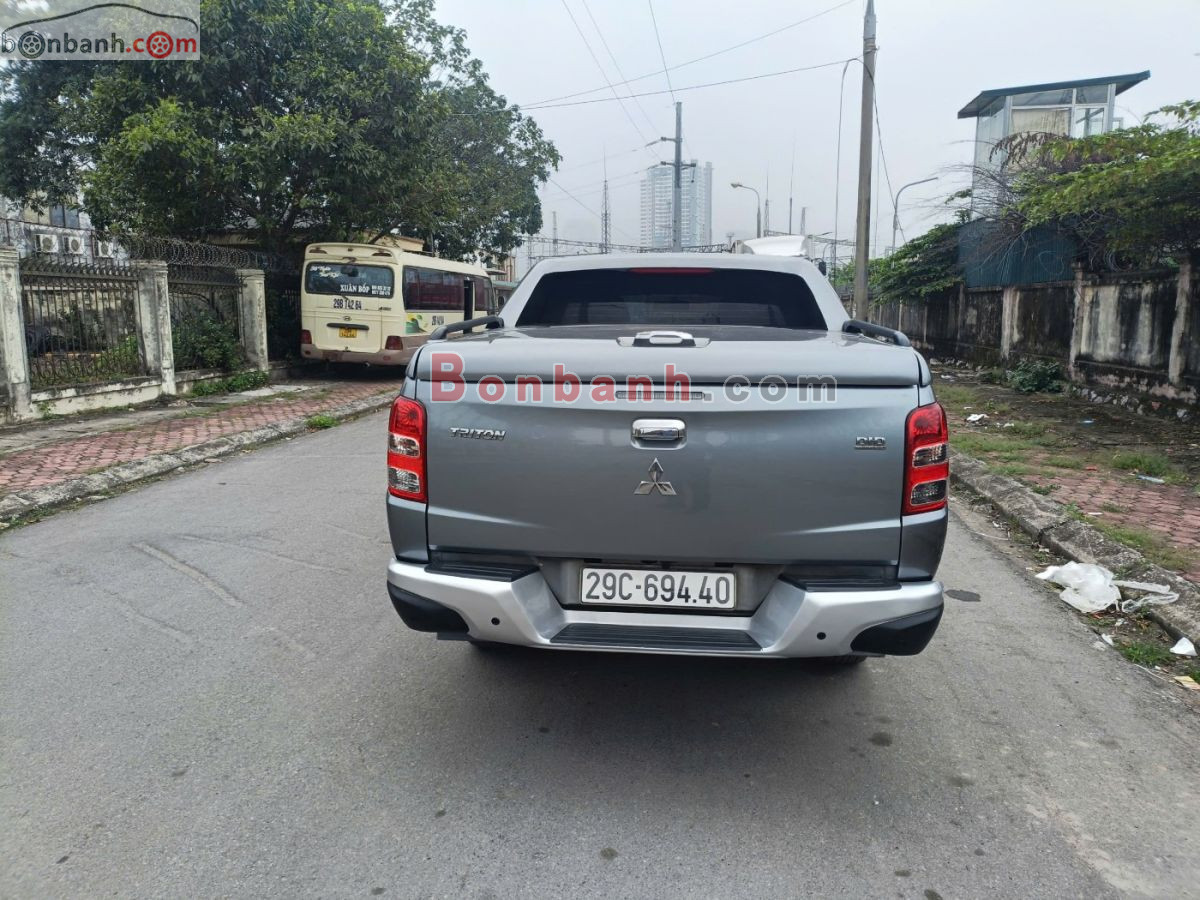 Bán ô tô Mitsubishi Triton 4x2 AT - 2017 - xe cũ