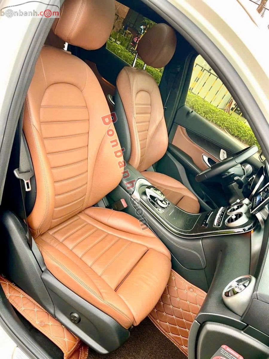 Bán ô tô Mercedes Benz GLC 300 4Matic - 2016 - xe cũ