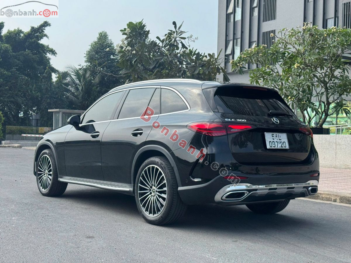 Bán ô tô Mercedes Benz GLC 300 4Matic - 2023 - xe cũ