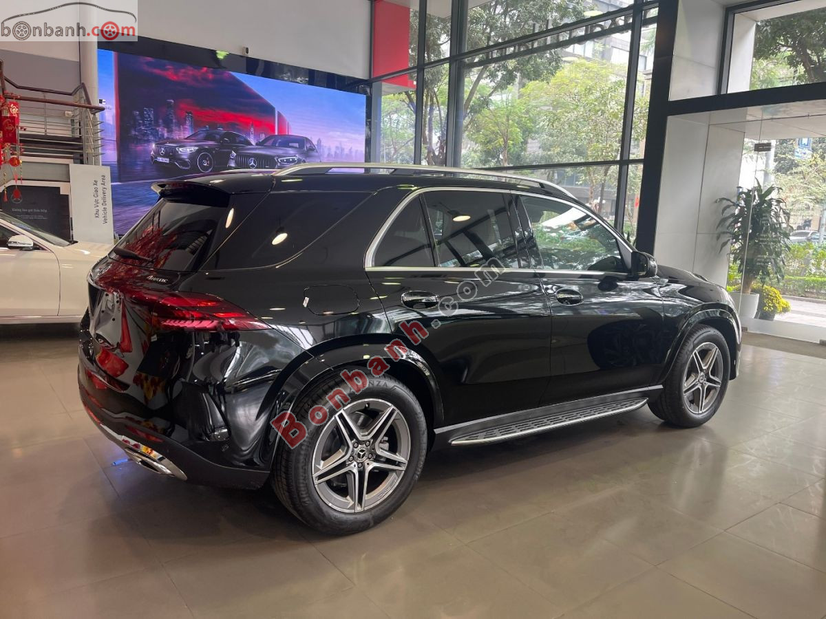 Bán ô tô Mercedes Benz GLE Class GLE400 - 2026 - xe mới
