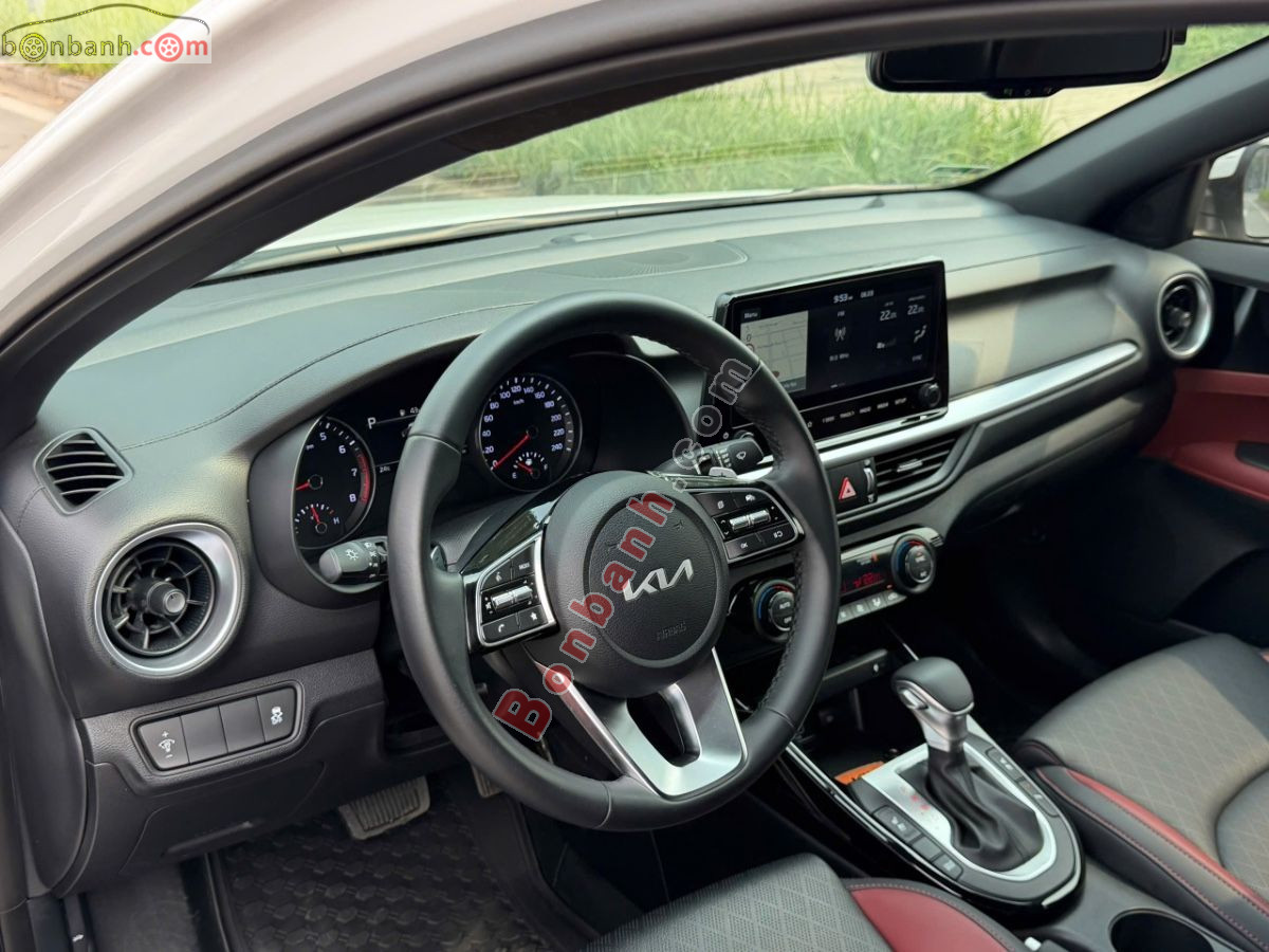 Bán ô tô Kia K3 Premium 2.0 AT - 2025 - xe cũ