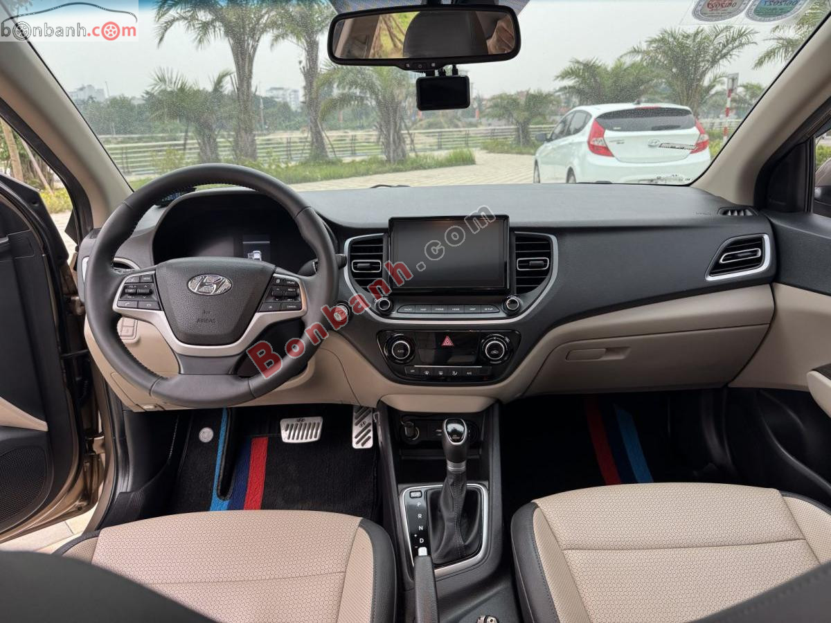 Bán ô tô Hyundai Accent 1.4 AT Đặc Biệt - 2022 - xe cũ