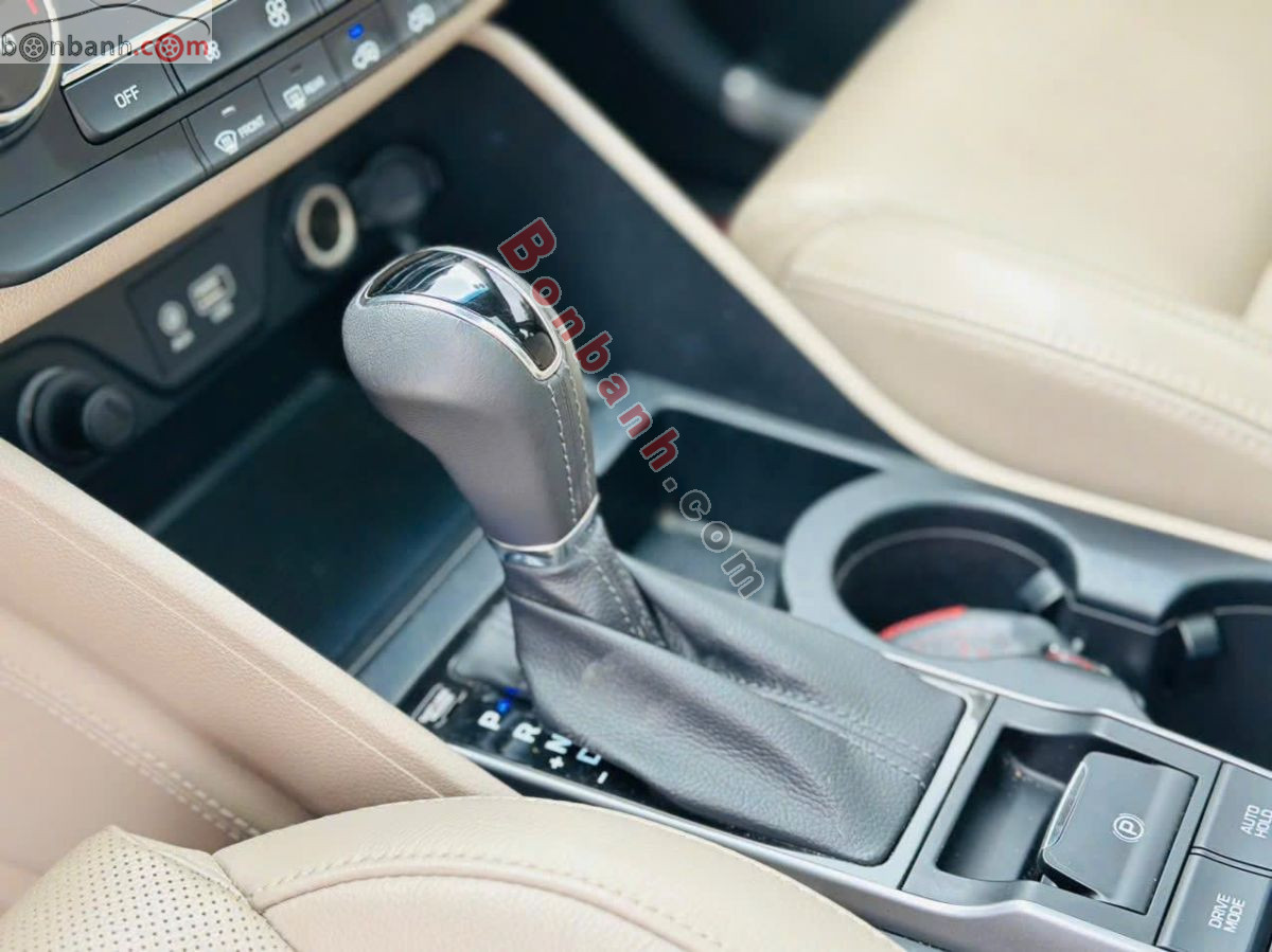 Bán ô tô Hyundai Tucson 2.0 AT CRDi - 2018 - xe cũ