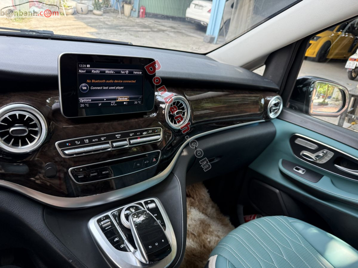 Bán ô tô Mercedes Benz V class V250 Avantgarde - 2016 - xe cũ